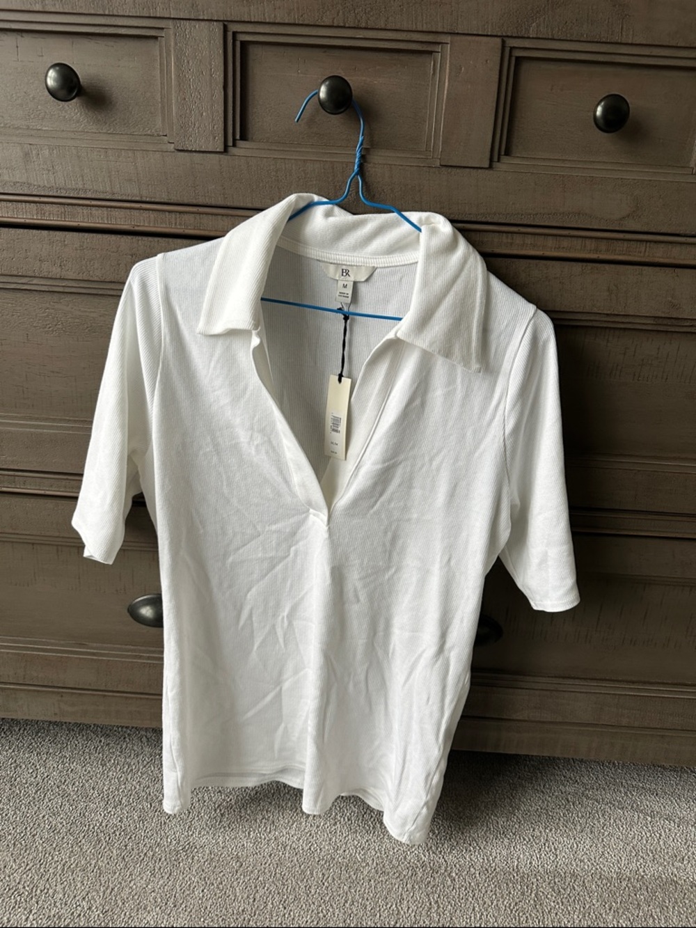 Banana Republic White Short-Sleeve Polo V-Neck Tee